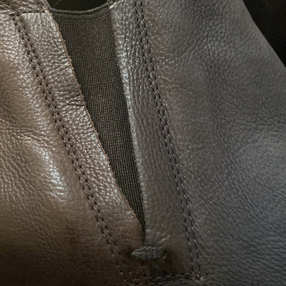 NWOT Miz Mooz Booties size 9 NWOT - Picture 2 of 10